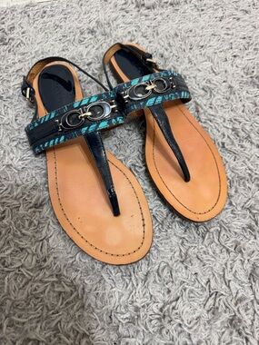Coach Black and Navy Blue Teal Leather Thong Sandals with Bridle Hardware